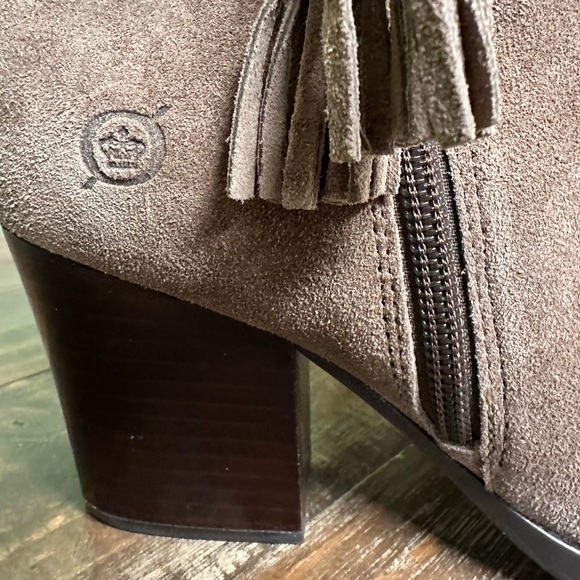 BORN Ervine Tassle Suede/Leather Boot Size 6 Worn 1x - Picture 5 of 13